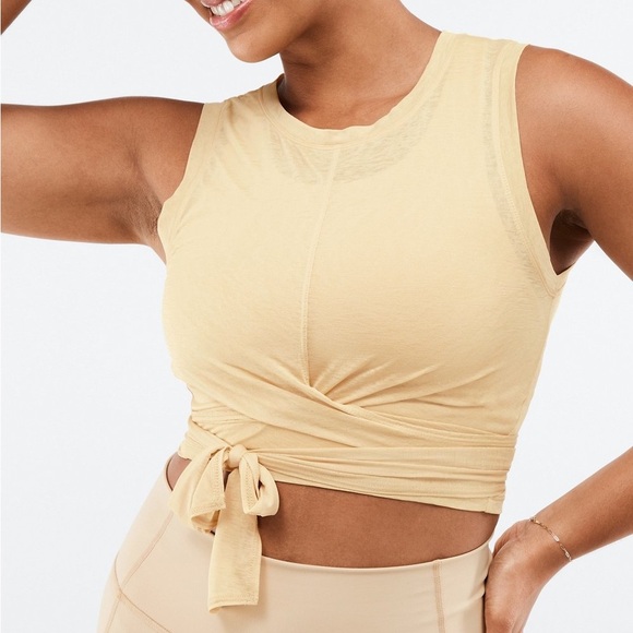 Fabletics Ryan Tie Up Crop Tank - Picture 1 of 9